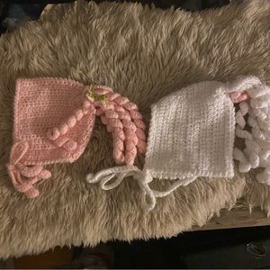 2 VINTAGE Hats